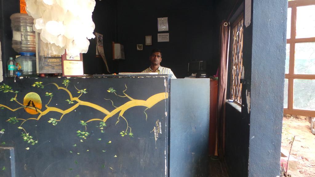 Alina Guest House Calangute Buitenkant foto